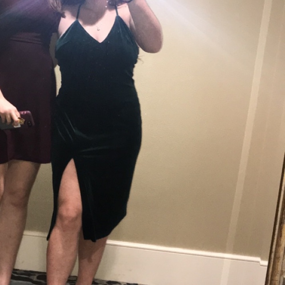 Green velvet express dress